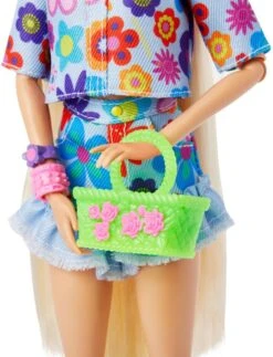 MATTEL POUPEE BARBIE EXTRA ROBE FLEURIE 12 MATTEL POUPEE BARBIE EXTRA ROBE FLEURIE -Magasin De Jouets Branché 1d317b2d32e82ec19e41d941e9078ca720f9c2e1 41004121 05