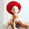 Disney Store Peluche Jessie De Taille Moyenne, Toy Story -Magasin De Jouets Branché 412313302649