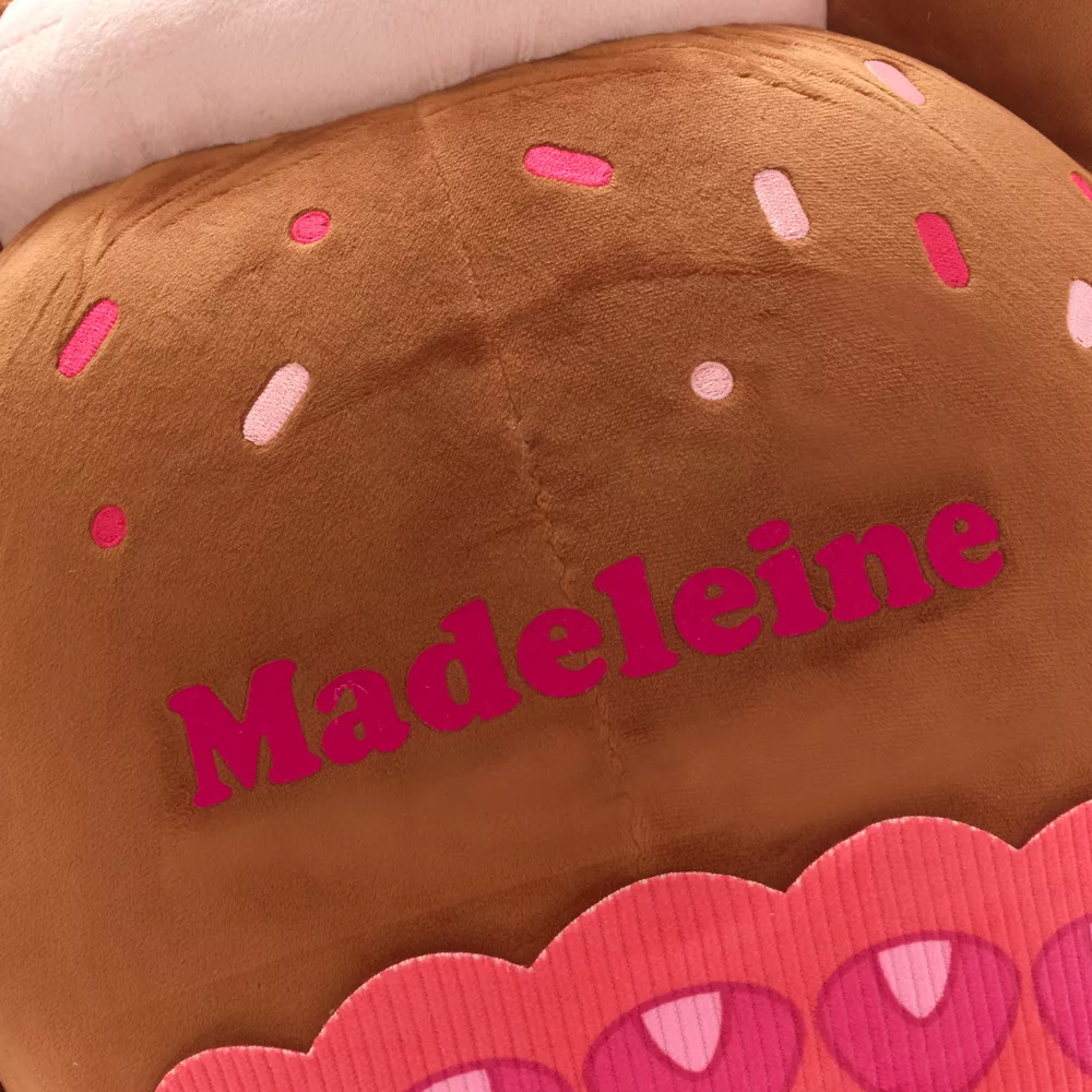 Disney Store Peluche Minnie Moyenne Cupcake à La Fraise 4 Disney Store Peluche Minnie Moyenne Cupcake à La Fraise – Image 3