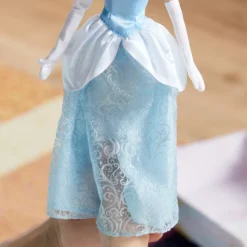 Disney Store Poupée Classique Cendrillon -Magasin De Jouets Branché 460011772363 4
