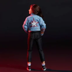 Disney Store Poupée America Chavez En édition Spéciale -Magasin De Jouets Branché 460022530112 2