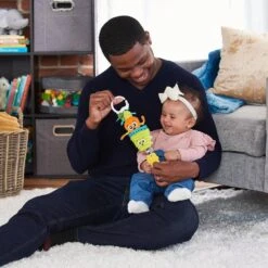 Lamaze CANDY LA CAROTTE 12 Lamaze CANDY LA CAROTTE -Magasin De Jouets Branché cceaa9004c94fe290d4cadce18ff930cc604770c 02082152 05